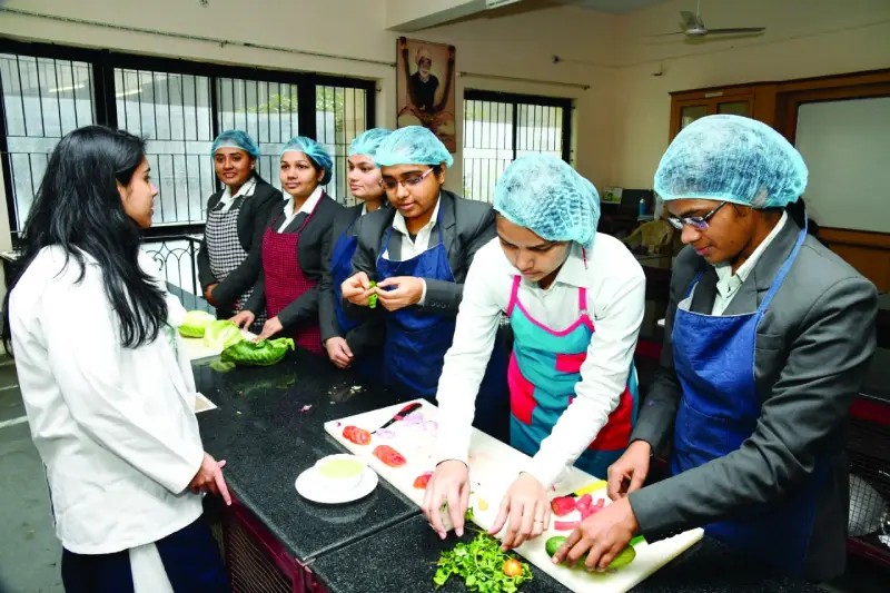 Nutrition, Dietetics & Herbs